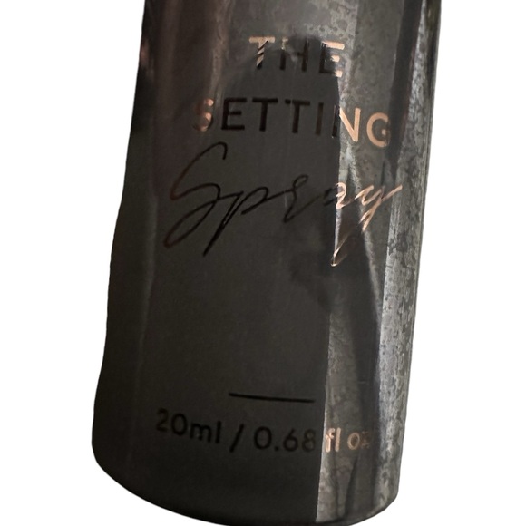 Shades by Shan Eyeshadow Quad Palette Vol. 1 Bundle w/ Setting Spray 20ml NEW - Picture 9 of 9